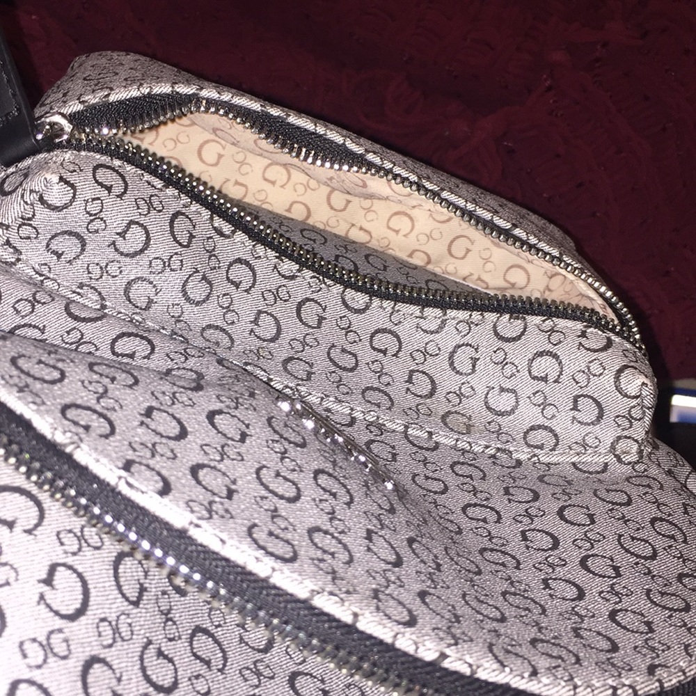 GUESS BAG - Picture 4 of 6